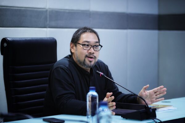 ท่านรองวินิต